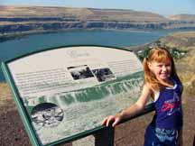 Katelyn with sign describing Celilo Falls